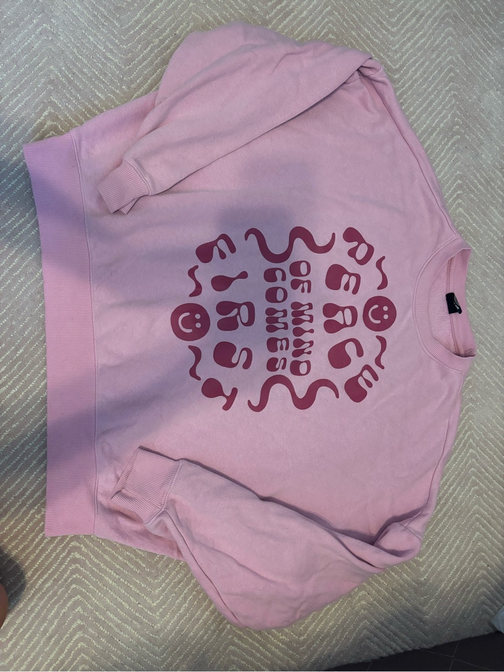 PACSUN Pink Graphic Sweatshirt with Pink Print